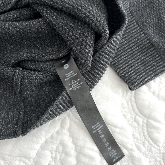Lululemon Textured Knit Crewneck Sweater Men’s XL Charcoal Gray Sweatshirt - Picture 4 of 4